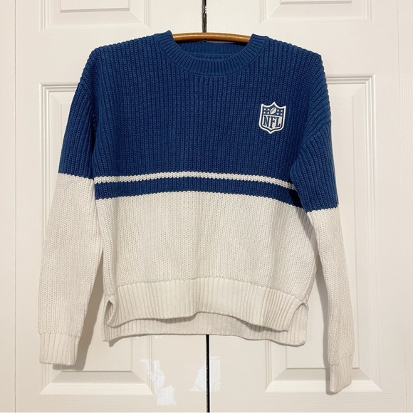 Wear by EA Erin Andrews NFL Sweater Size XL Shield Logo Color Block Football - Picture 2 of 4